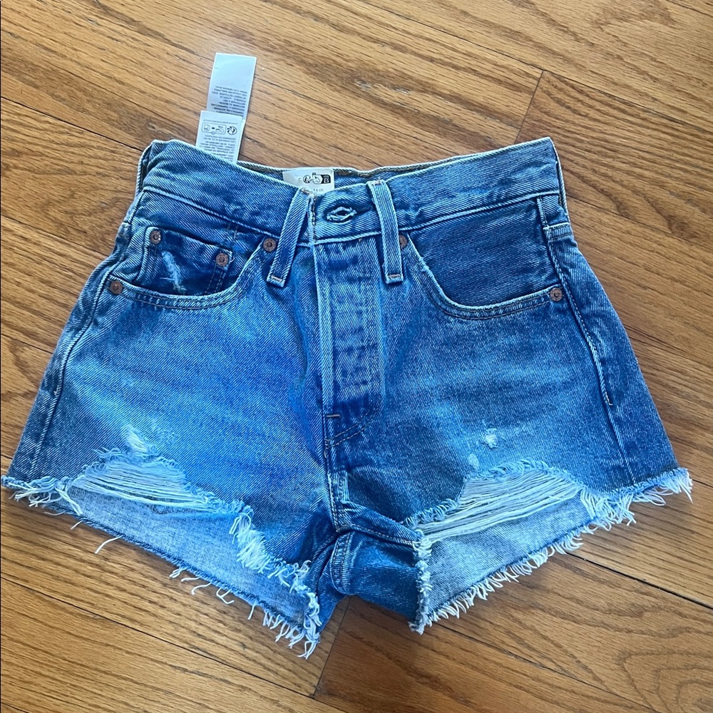 Levi's Distressed Blue 501 distressed Jean Shorts 24 nwt